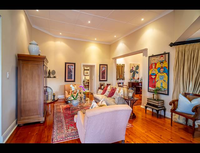 4 BEDROOM HOUSE FOR SALE IN GLENWOOD